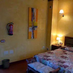 https://casa-rural-el-hondillo.in-canary-islands.com
